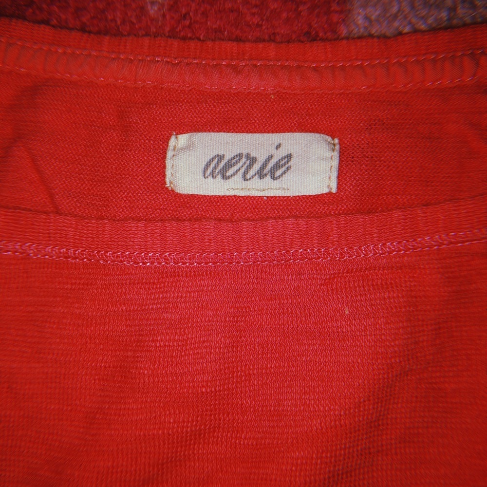 aerie pink top